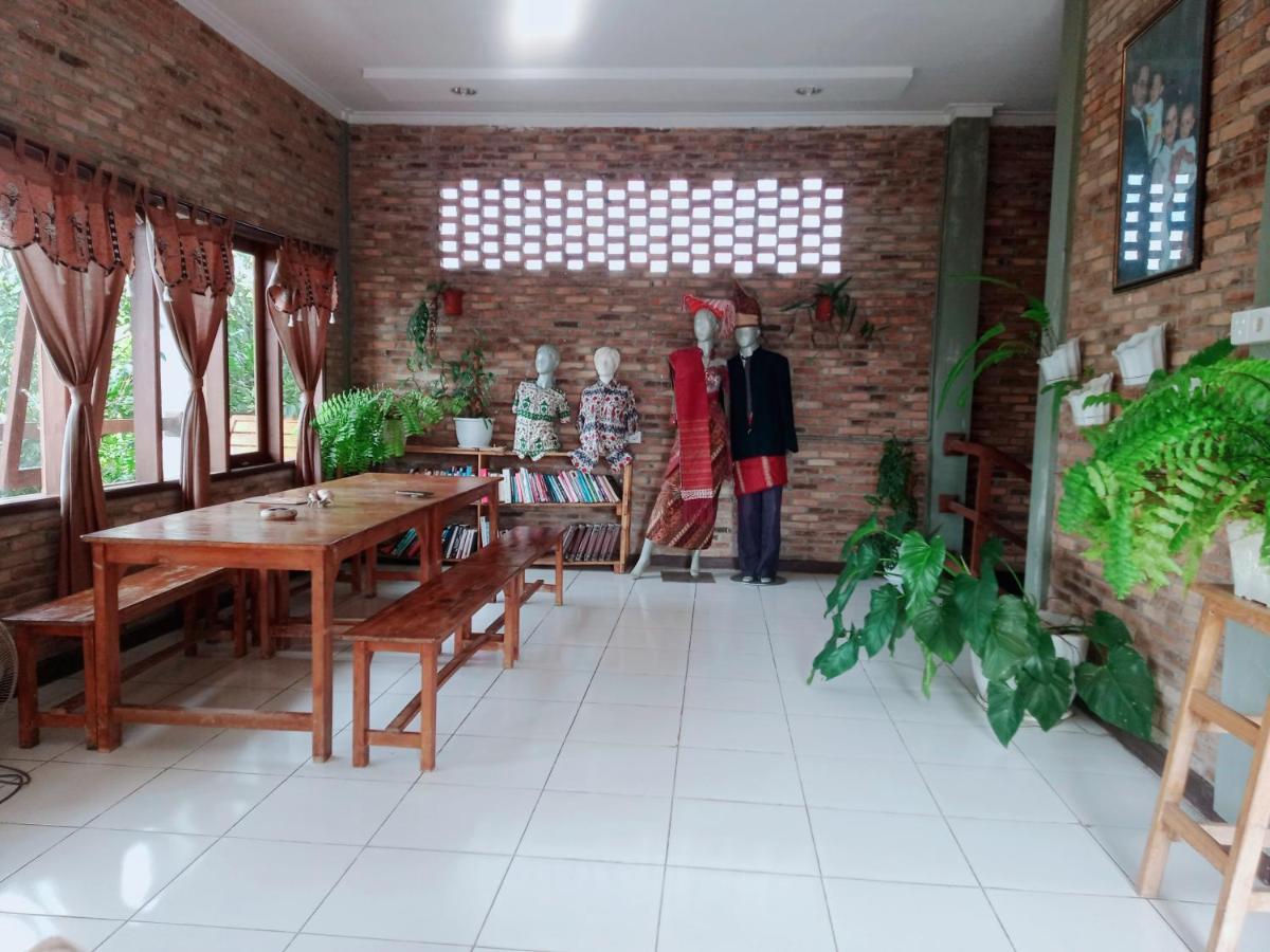 Bua Guest House Medan Luaran gambar