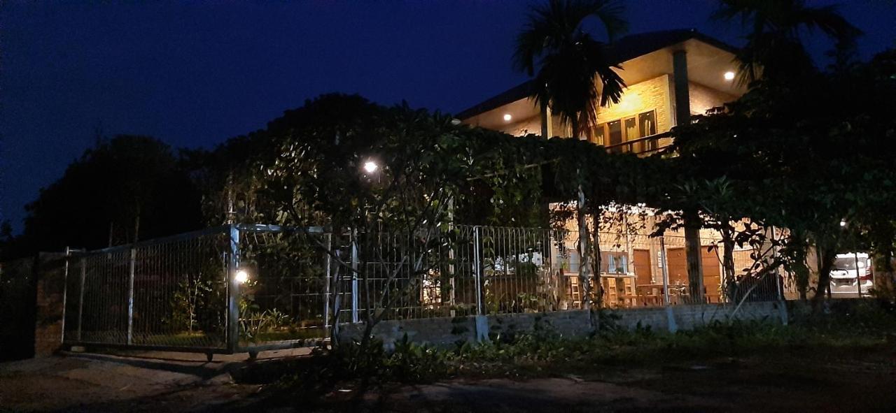 Bua Guest House Medan Luaran gambar