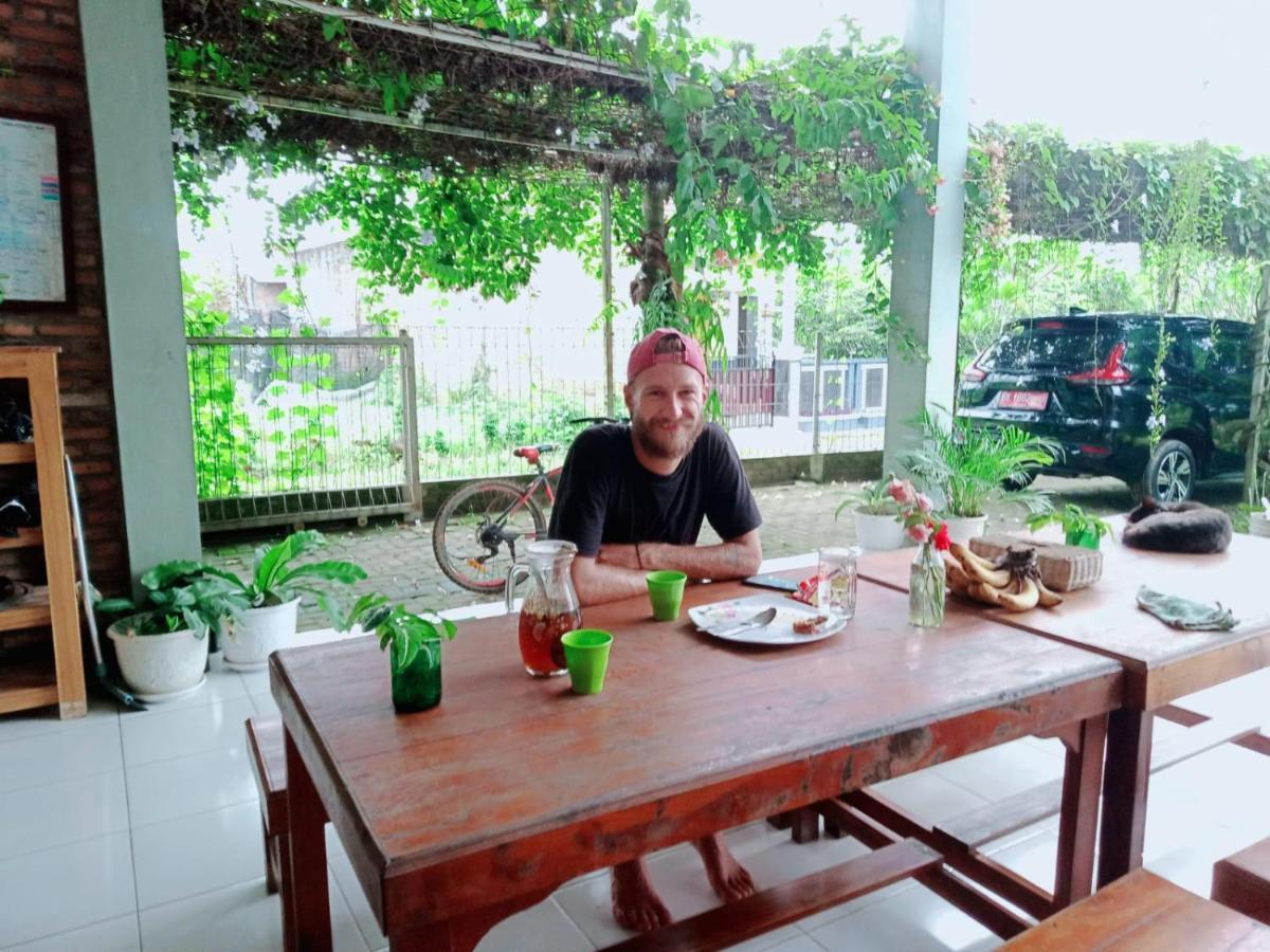 Bua Guest House Medan Luaran gambar