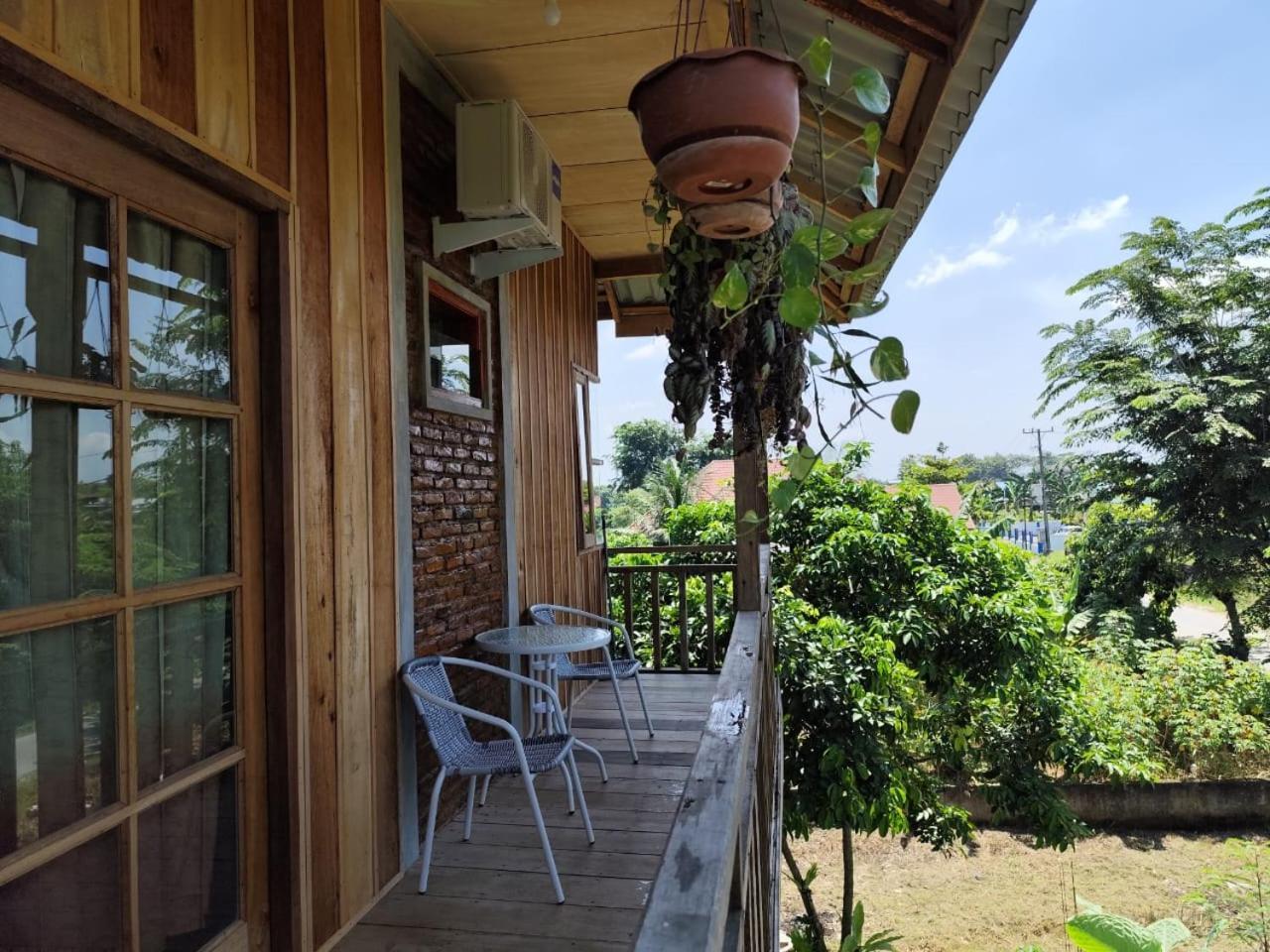 Bua Guest House Medan Luaran gambar